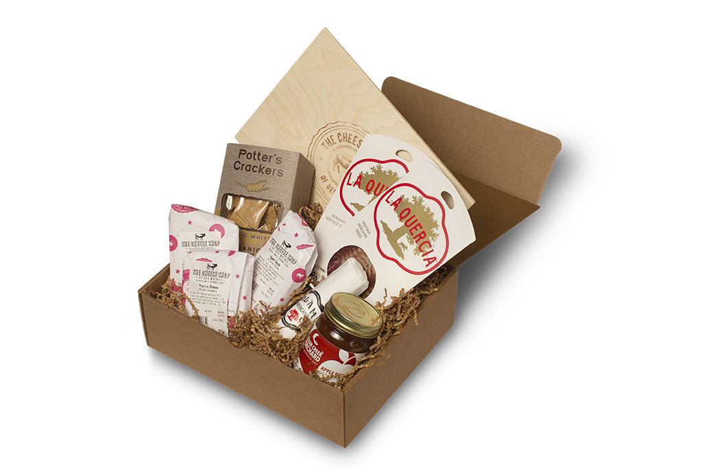 Chokocraze diwali celebration gift box of 8 diwali chocolate crackers in a  pine wood box Red rocket : Amazon.in: Grocery & Gourmet Foods